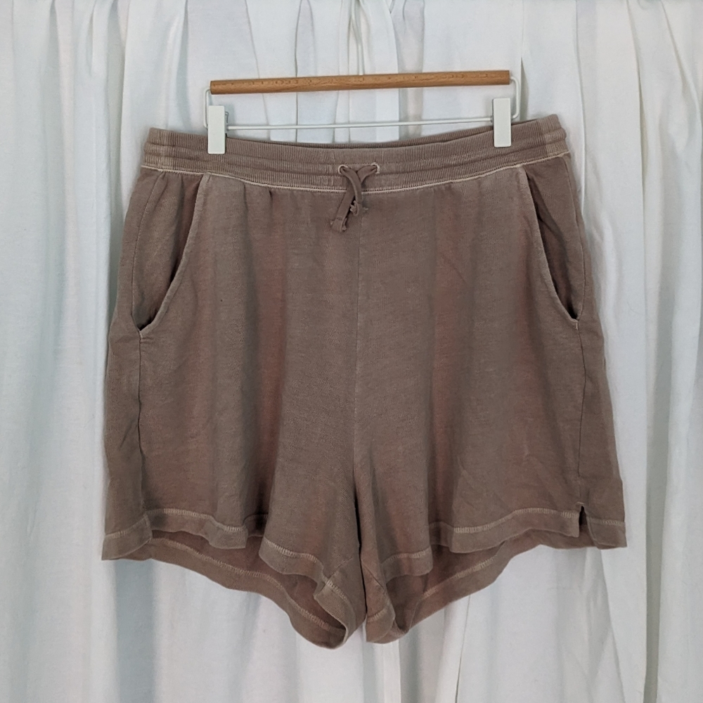 Old Navy Extra High-Waisted Shorts